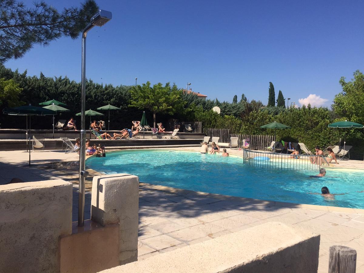 Camping Forcalquier Les Routes De Provence Hotell Eksteriør bilde