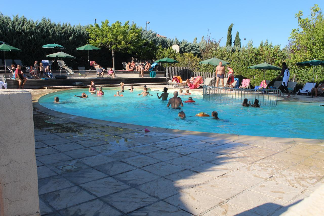 Camping Forcalquier Les Routes De Provence Hotell Eksteriør bilde